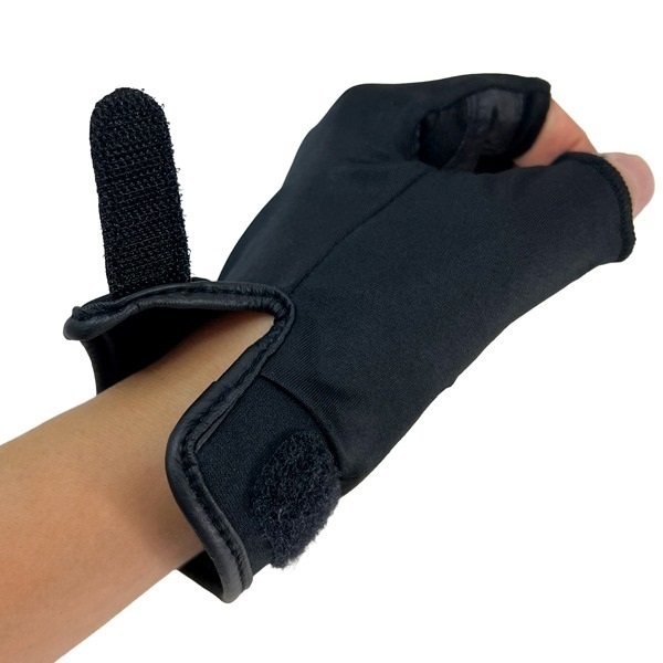 HOLD  GLOVES  4C【ホールドグローブ4本カット/キャスティンググローブ】